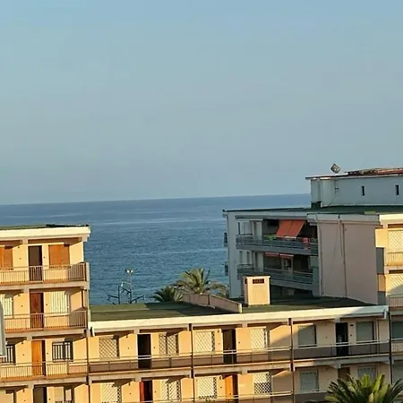 Apartment Louti's La Pineda
